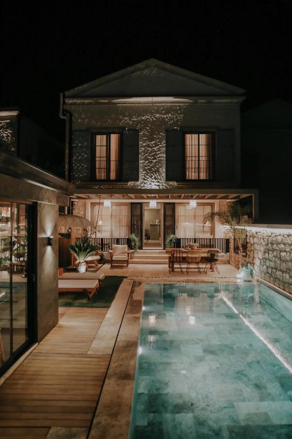 Paye Alacati Butik Otel ภายนอก รูปภาพ